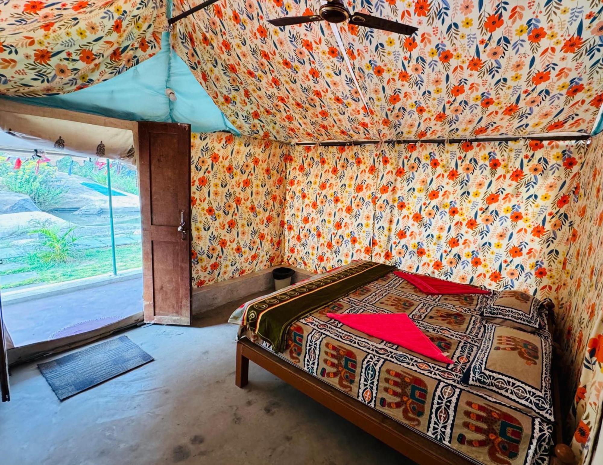 Murali Guesthouse Hampi Kültér fotó